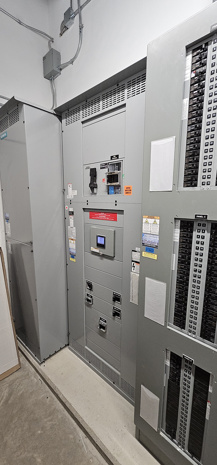 photo of Lumsden Co-op's electrical panels insalled by Schultz Electric of Moose Jaw