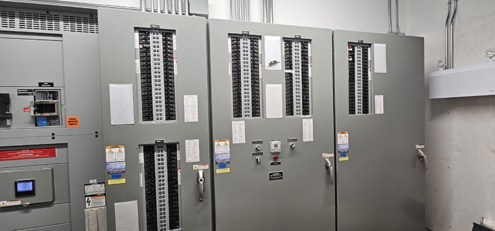 photo of Lumsden Co-op's electrical panels insalled by Schultz Electric of Moose Jaw, SK